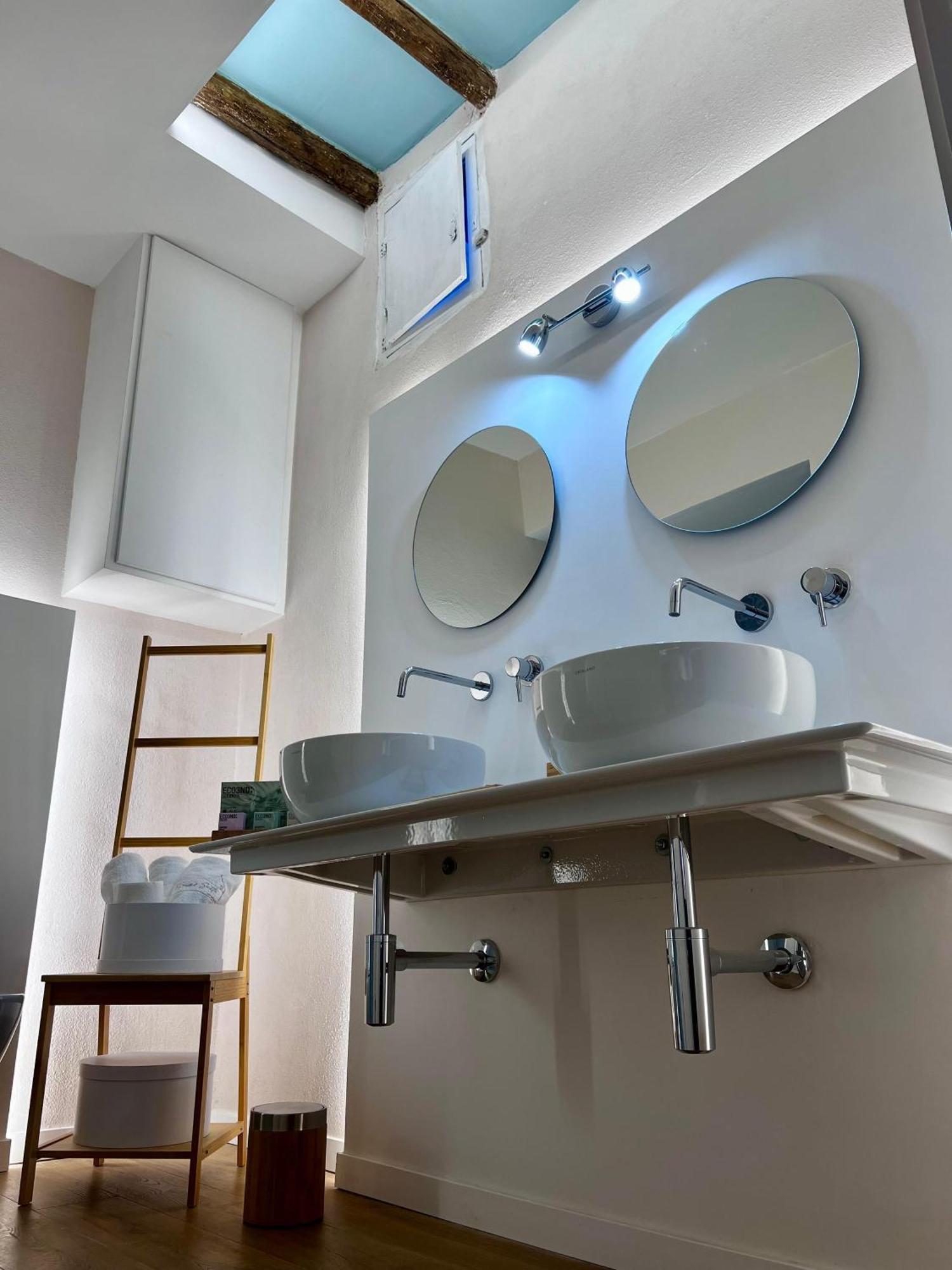 Elena'S Suite Sutri Dış mekan fotoğraf